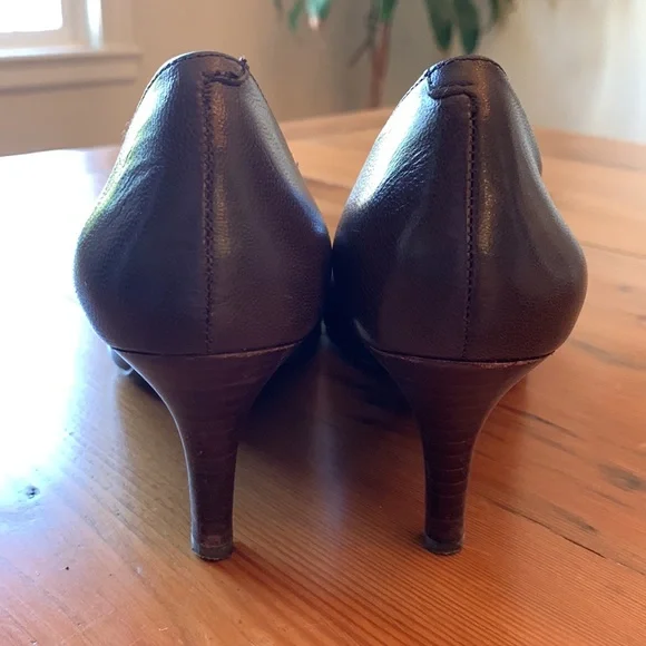 Nine West brown heels. Size 7.5M. 3” heel - Picture 3 of 6